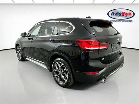 Used 2022 BMW X1 xDrive28i w/ Premium Package image 6