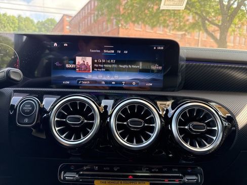 New 2025 Mercedes-Benz CLA 250 4MATIC image 30