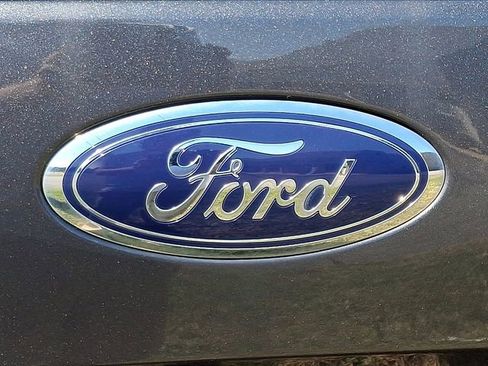 Used 2016 Ford F150 XLT w/ Equipment Group 302A Luxury image 28