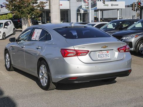 Used 2021 Chevrolet Malibu LT FWD image 6