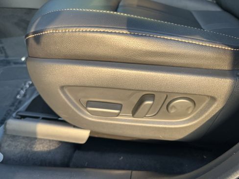 Certified 2025 MAZDA CX-90 3.3 Turbo w/ Preferred Package image 24