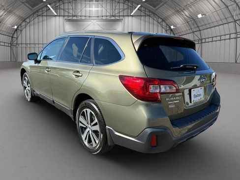 Used 2018 Subaru Outback 3.6R Limited image 8
