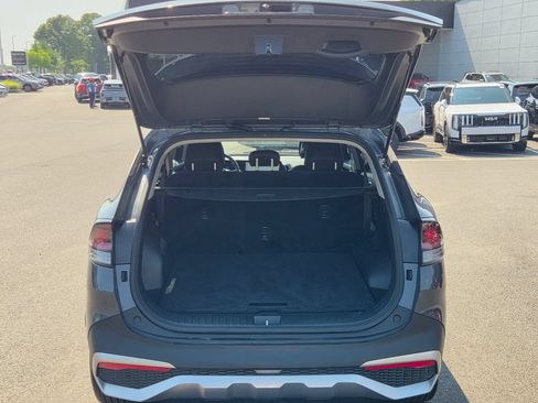 Used 2023 Kia Sportage EX AWD/4WD image 31