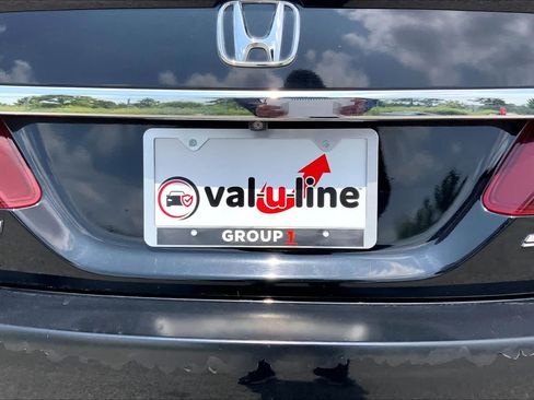 Used 2016 Honda Accord Sport image 10
