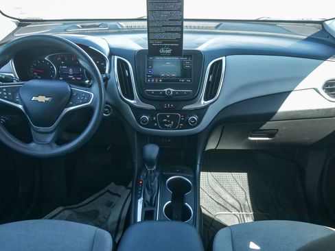 Used 2022 Chevrolet Equinox LT w/ LPO, Floor Liner Package FWD image 11