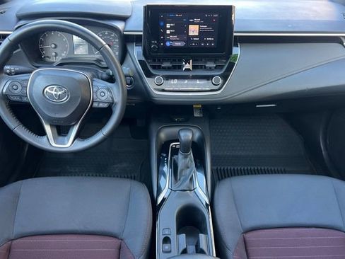 Used 2024 Toyota Corolla SE w/ SE Premium Package FWD image 15
