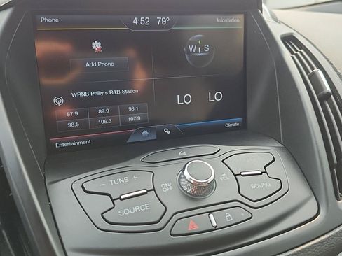 Used 2014 Ford Escape SE w/ Equipment Group 201A FWD image 18