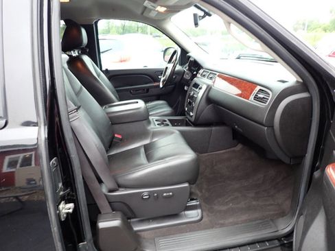 Used 2013 GMC Sierra 2500 SLT w/ SLT Convenience Package AWD/4WD image 9