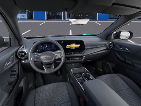 New 2026 Chevrolet Equinox LT w/ Safety and Technology Package image 39