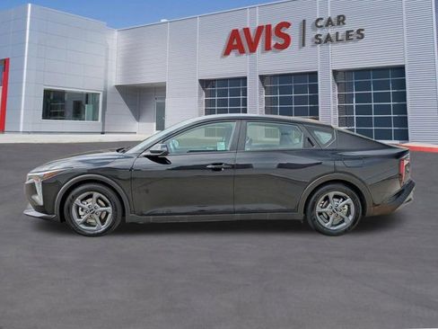Used 2025 Kia K4 FWD image 10