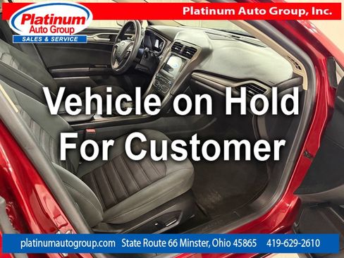 Used 2017 Ford Fusion SE w/ Fusion SE Technology Package FWD image 35