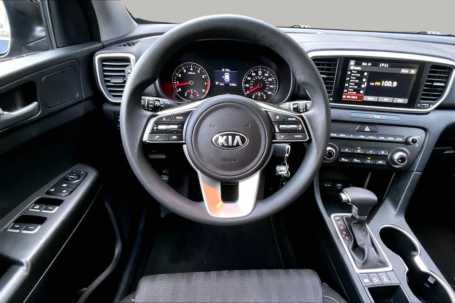 Used 2020 Kia Sportage LX AWD/4WD image 6
