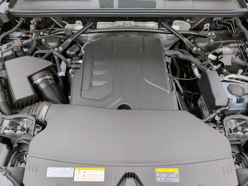 New 2025 Audi Q5 Premium Plus image 36