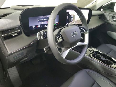 New 2026 Audi Q3 quattro 2.0T AWD/4WD image 24