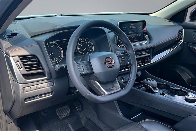Used 2026 Nissan Rogue SV w/ Rock Creek Premium Package AWD/4WD image 16