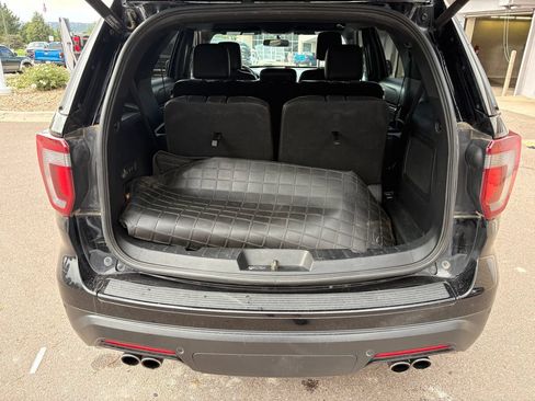 Used 2018 Ford Explorer Sport AWD/4WD image 27