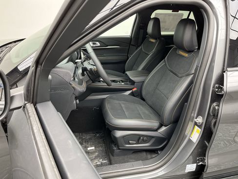 New 2026 Ford Explorer Tremor w/ Tremor Convenience Package AWD/4WD image 9