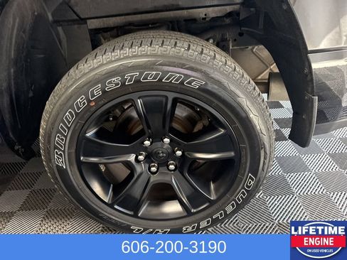 Used 2023 RAM 1500 Big Horn AWD/4WD image 14