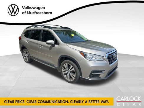 Used 2019 Subaru Ascent Limited w/ Popular Package #3 AWD/4WD image 4