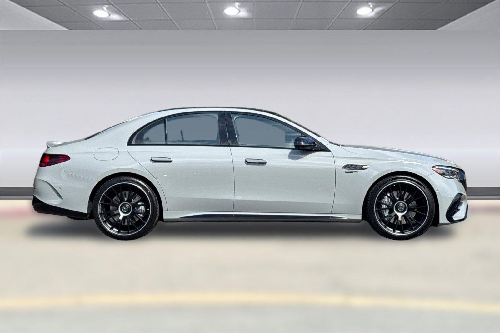 Certified 2026 Mercedes-Benz E 53 AMG e 4MATIC Sedan image 8