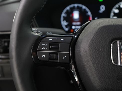 Used 2024 Honda CR-V EX-L image 17