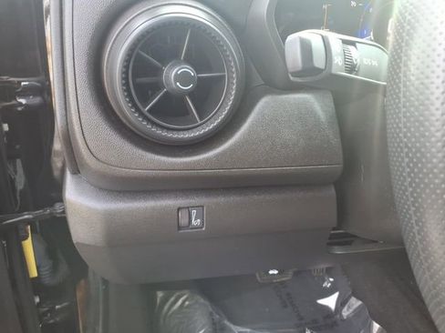Used 2023 Chevrolet Colorado Trail Boss AWD/4WD image 13