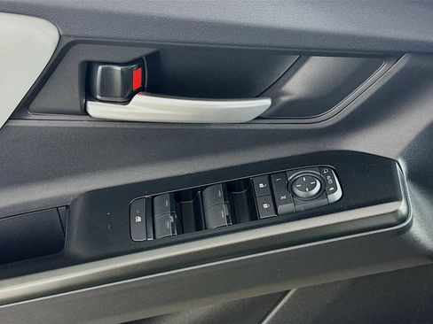 New 2026 Subaru Solterra Premium image 16