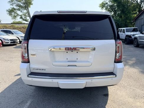 Used 2019 GMC Yukon Denali w/ Denali Ultimate Package RWD image 6