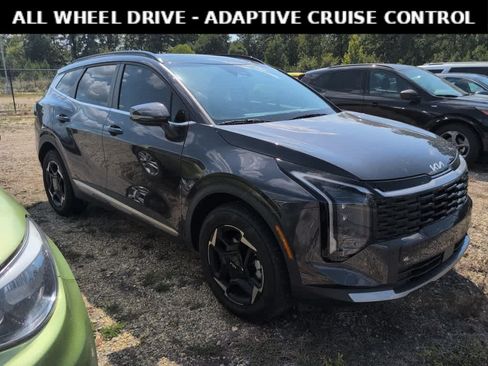 Used 2026 Kia Sportage EX w/ EX Panorama Roof Package AWD/4WD image 2