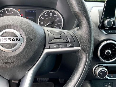 Used 2020 Nissan Sentra S FWD image 23