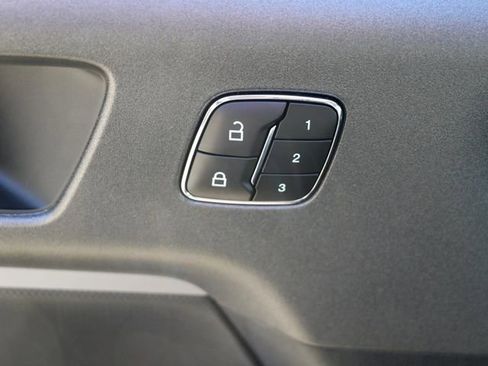 Used 2025 Ford Bronco Sport Badlands image 17