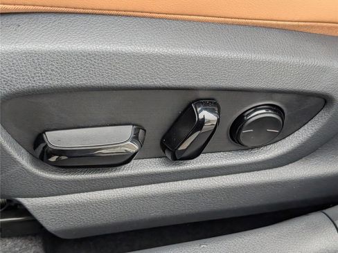 Certified 2026 Lexus UX 300h AWD w/ Accessory Package (2T) image 16