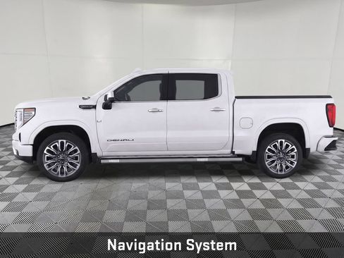 Used 2025 GMC Sierra 1500 Denali Ultimate AWD/4WD image 2