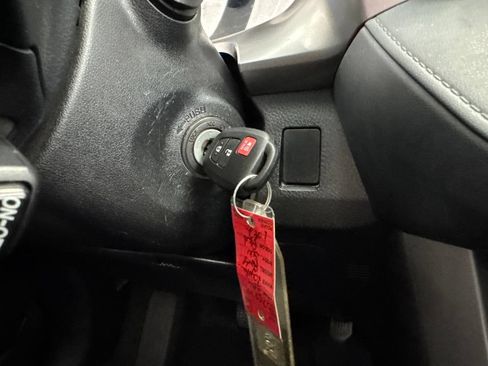 Certified 2016 Toyota RAV4 LE AWD/4WD image 22