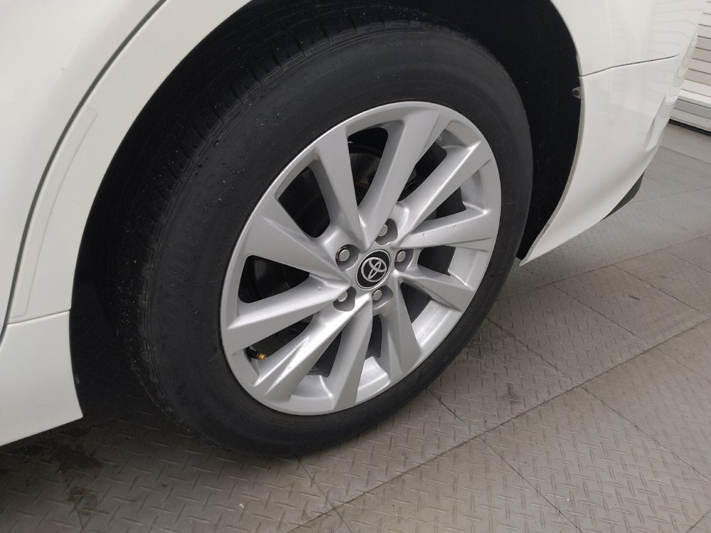 Used 2023 Toyota Camry LE FWD image 31