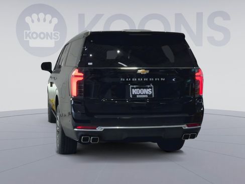 New 2026 Chevrolet Suburban High Country image 10