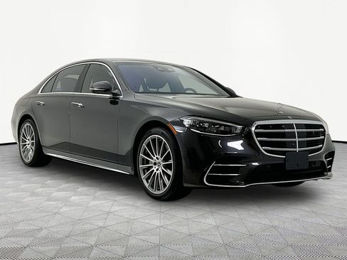 Certified 2022 Mercedes-Benz S 580 4MATIC Sedan image 3
