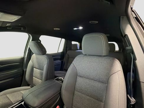 New 2026 Chevrolet Traverse LT FWD image 19