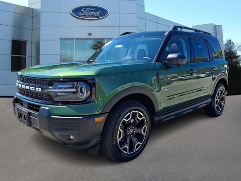 Used 2025 Ford Bronco Sport Outer Banks w/ Outer Banks Tech Package+ AWD/4WD image 4