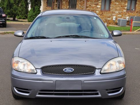 Used 2006 Ford Taurus SEL FWD image 3