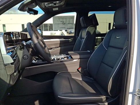 New 2026 Cadillac Escalade Sport w/ Touring Package image 8