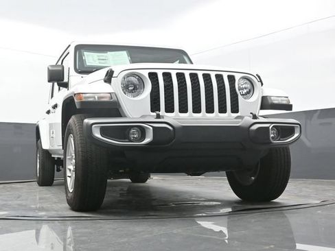 Used 2022 Jeep Gladiator Sport AWD/4WD image 58