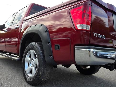 Used 2004 Nissan Titan SE w/ (Bed) Utility Bed Pkg AWD/4WD image 10