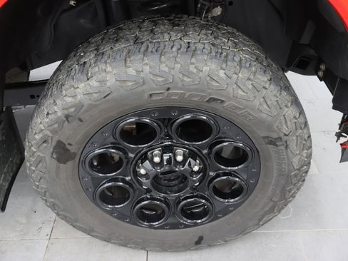 Used 2025 Ford F350 XLT w/ Black Appearance Package AWD/4WD image 3