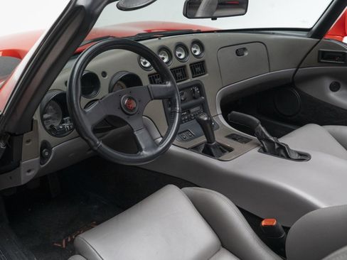 Used 1993 Dodge Viper RT/10 image 12