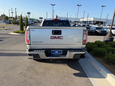 Used 2017 GMC Canyon SLE w/ SLE Convenience Package RWD image 7