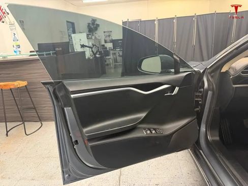 Used 2014 Tesla Model S P85 RWD image 10