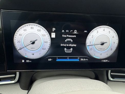 Certified 2024 Hyundai Elantra SEL FWD image 18