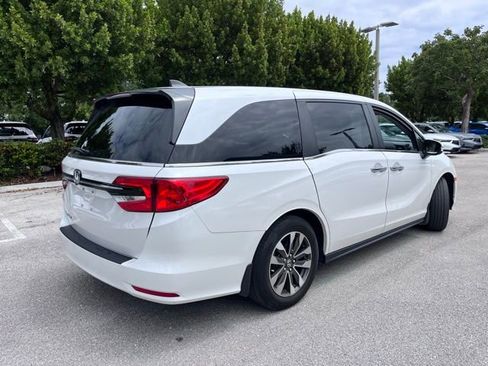 Used 2023 Honda Odyssey EX-L image 6
