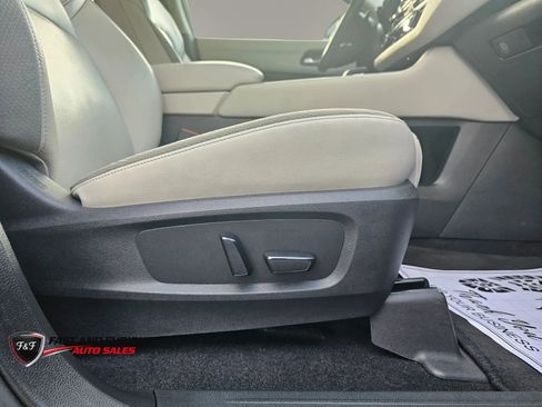 Used 2022 Nissan Pathfinder SL w/ SL Premium Package AWD/4WD image 31